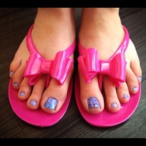 Hot Pink Jelly Bow Flip Flops