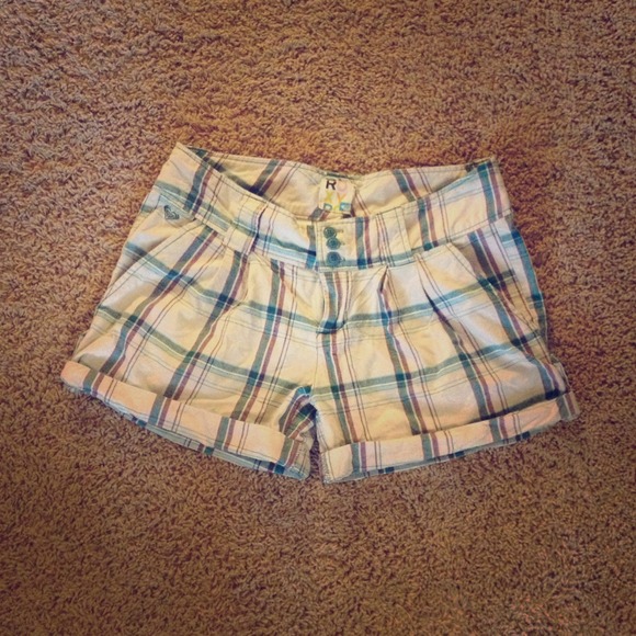 **Sold** Roxy Plaid Shorts