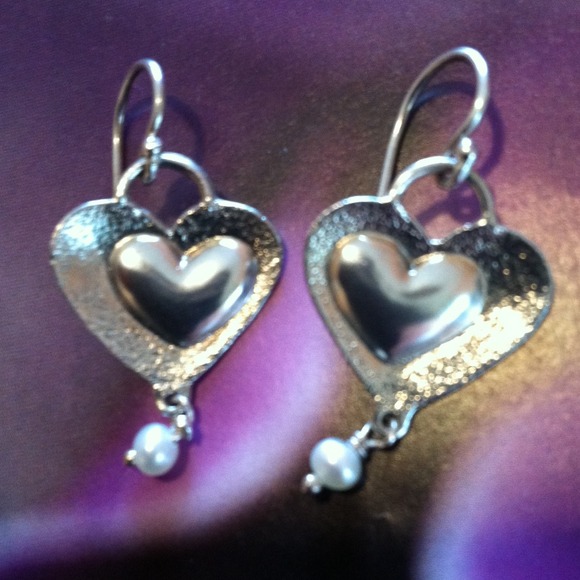 Silpada sterling silver heart and pearl earrings