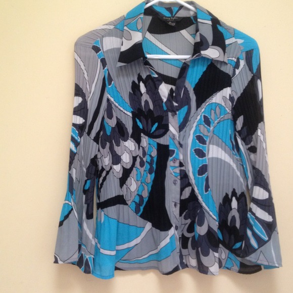 Pleaded blouse