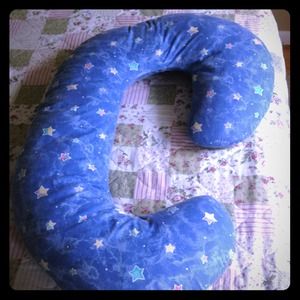 Leachco Snoogle Body Pillow (Reduced Price) 😱