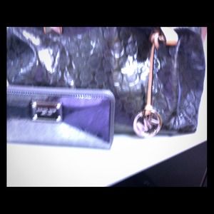 Michael Kors silver metallic purse💚💚💚SOLD!!!