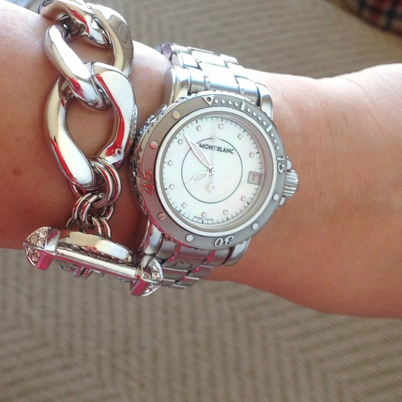 Juicy Couture bracelet