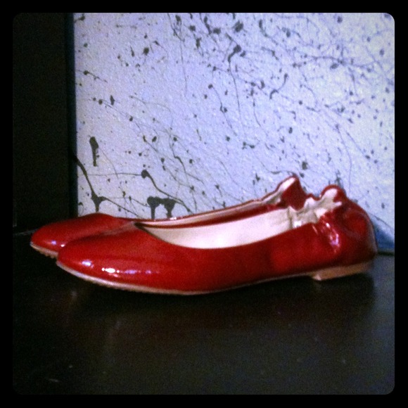 Red flats---SOLD n bundle
