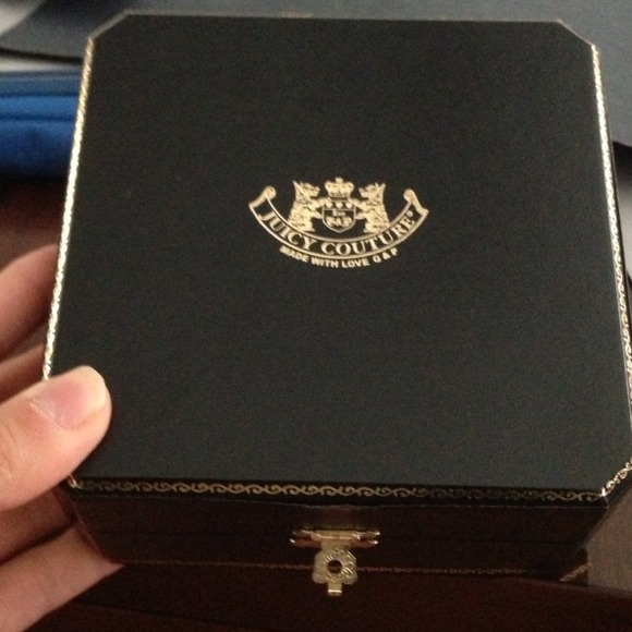 Juicy couture box
