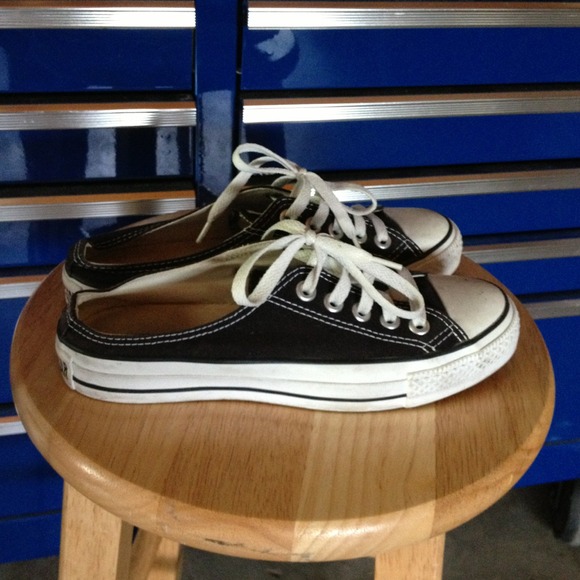Converse Shoes - REDUCED. Slip on converse chuck Taylor's