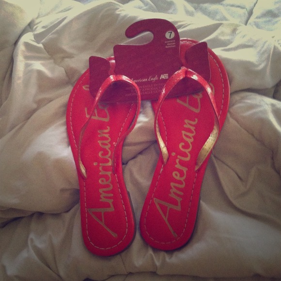 American Eagle by Payless Coral Sandals