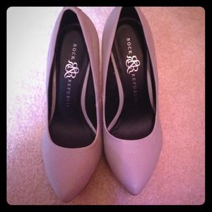 Rock & Republic Gray wedges 🌟TRADED🌟
