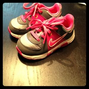 Toddler NIKE