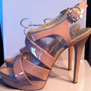 Nude Jessica Simpson patent Leather Pumps sz 9
