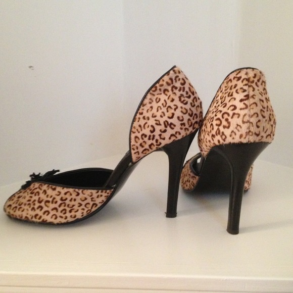 🎀REDUCED🎀Steve Madden "Tweed" Animal Print Heels - Picture 2 of 4