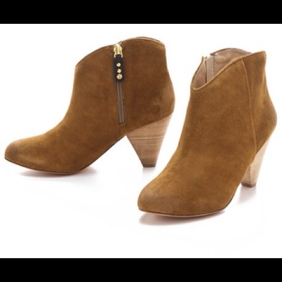 NWT ~ Matt Bernson Jardin II Suede Booties