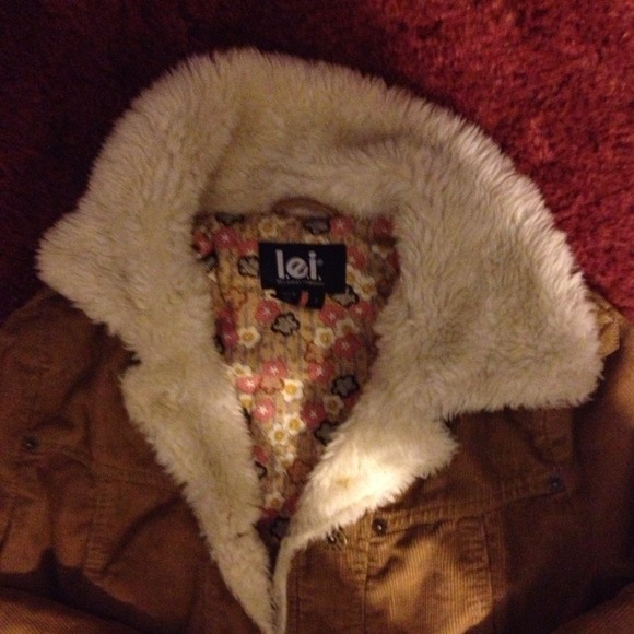 Lei jacket - Picture 2 of 4