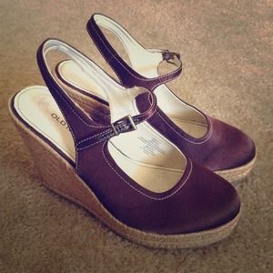 Classic brown wedges