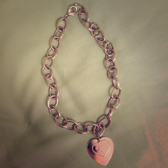 Metal Chain Heart Necklace