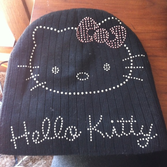 🚫Sold🚫Hello kitty beanie hat