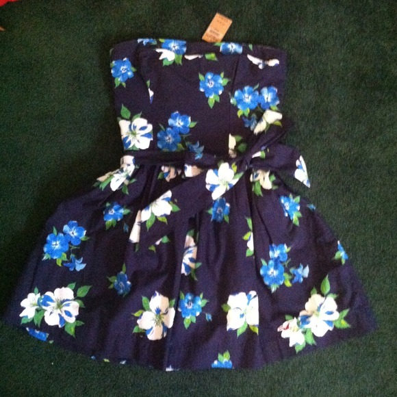 Hollister Spring Dress