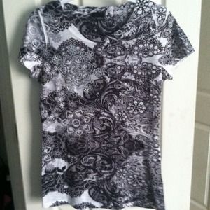 Buckle store vintage tee