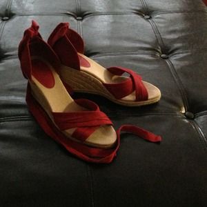 **Reduced**Ann Taylor Red Wedge Sandals size 8