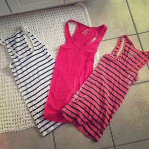 BUNDLE! 3 American eagle tank tops