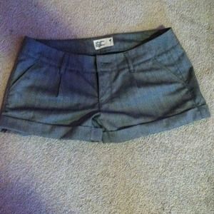 American eagle gray cuffed shorts