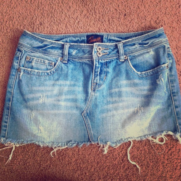 Aero jean skirt