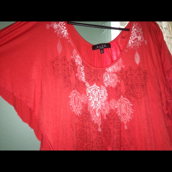 B.L.E.U. Top - Picture 2 of 3