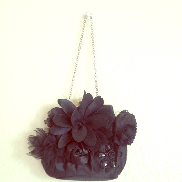 Small black purse