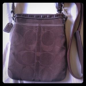 Dark brown Cross Body Bag💚Price Reduced