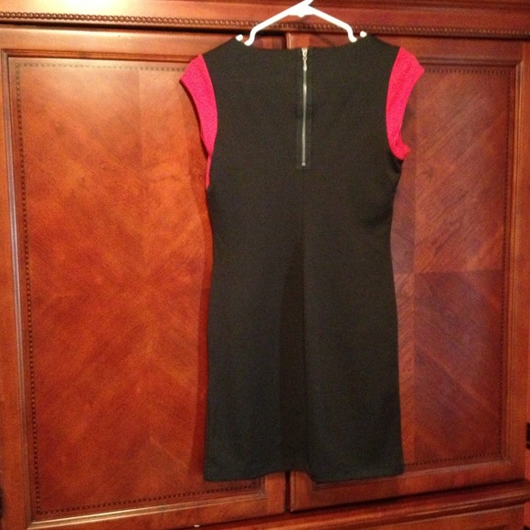Color block dress - Picture 4 of 4
