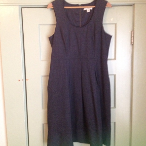 🚫Sold🚫Beautiful Banana Republic Dress. SZ 12.