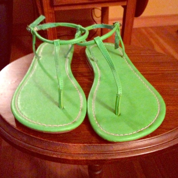 Lime green sandals from Old Navy!