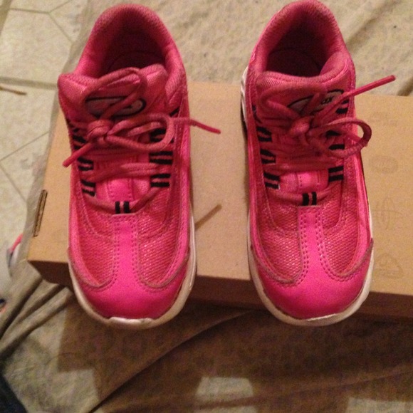⛔️sold pink toddler airmax sneakers
