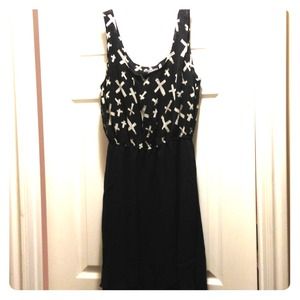 Hot topic hi-low cross dress