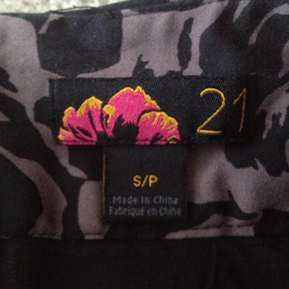 Floral High Wasted Skirt - Picture 2 of 2