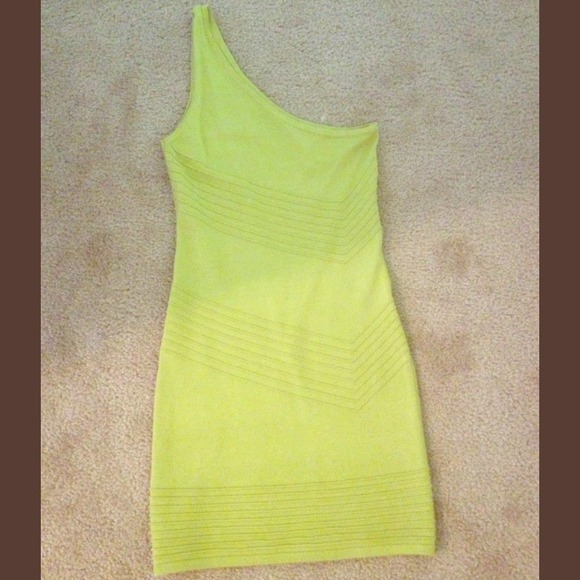 🎀SOLD🎀 ONE-SHOULDER DRESS