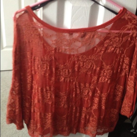 Crop top - Picture 2 of 2