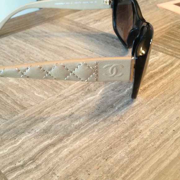 Chanel Authentic Sunglasses