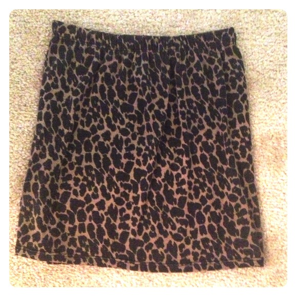 🎀SOLD🎀 CHEETAH SKIRT