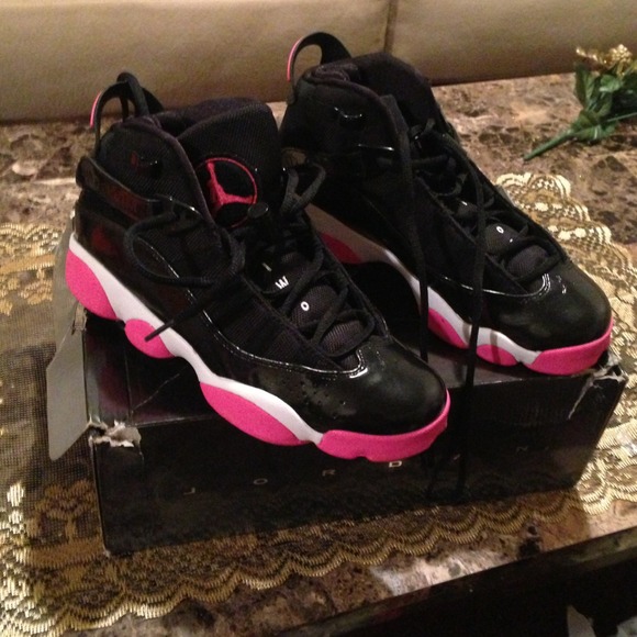 Black/pink /white Jordan's
