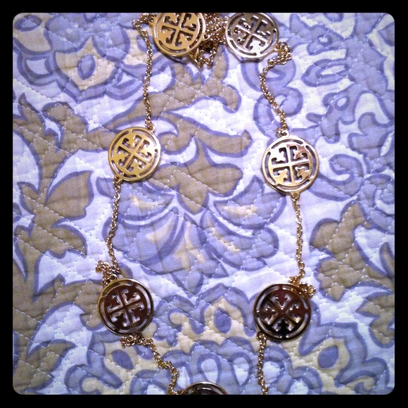 Tory Burch Necklace- gold