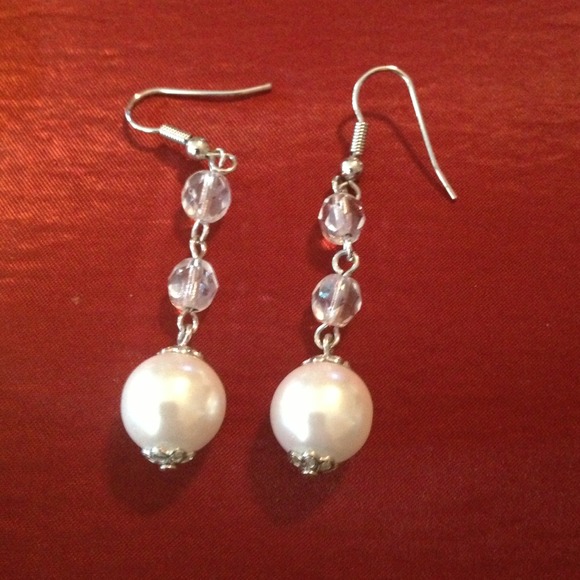 Pearl silver earrings