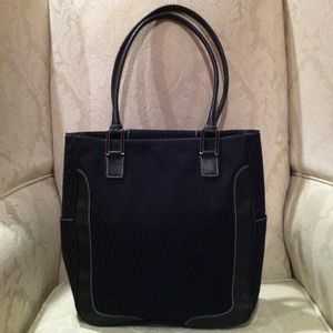 📛SOLD📛Tommy Hilfiger canvas tote