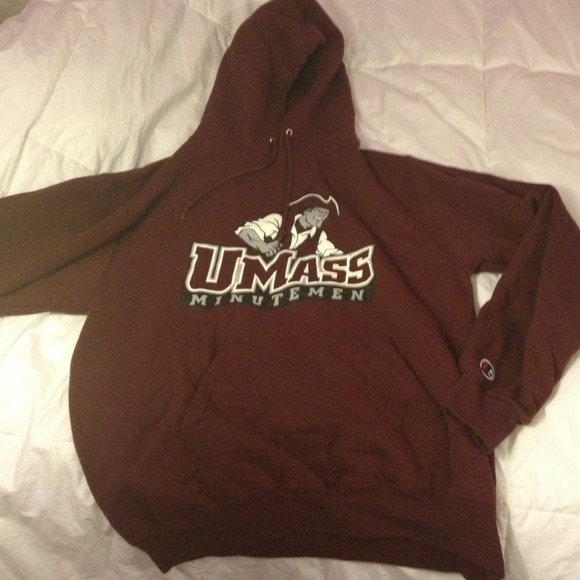 Umass sweatshirt!