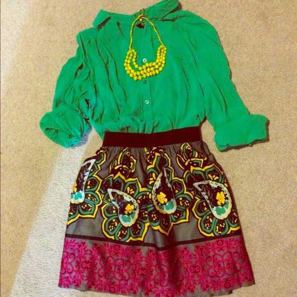 🚩SOLD in bundle Pretty printed skirt