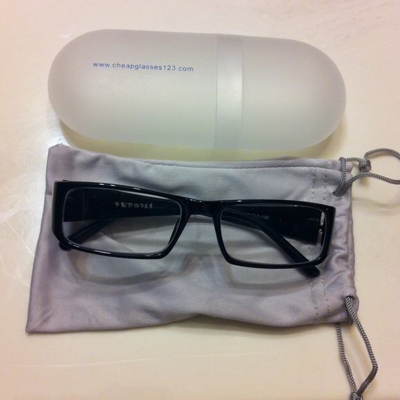 Black non prescription glasses