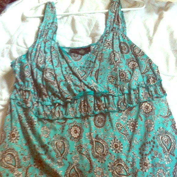 Green/brown/white paisley tank top