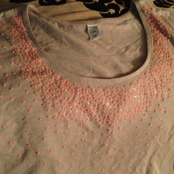 Top - Picture 2 of 2