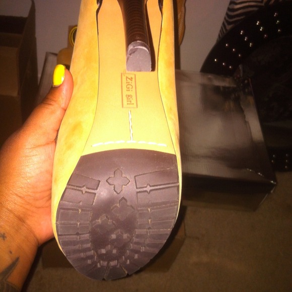 Brand new Zigi Girl boots - Picture 2 of 4