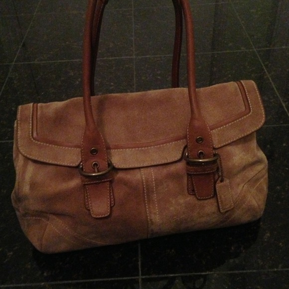 Pretty coach bag - Picture 2 of 4